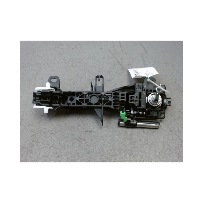 POIGNEE EXTERIEURE PORTE AVANT GAUCHE TOYOTA YARIS