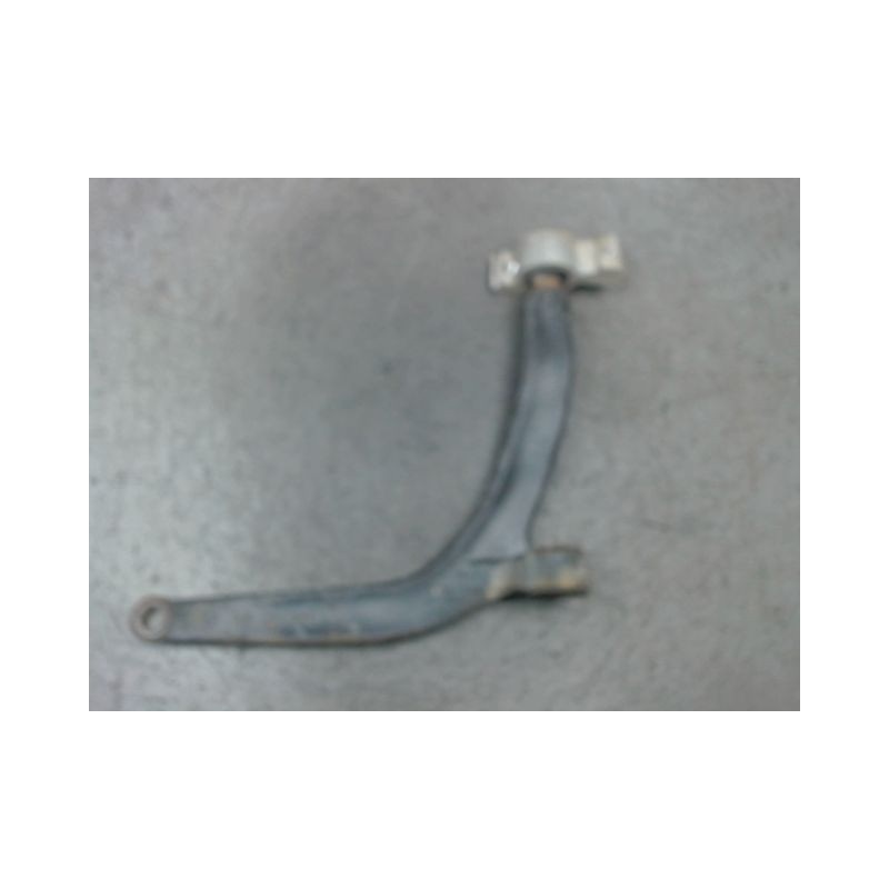 TRIANGLE INFERIEUR AVANT DROIT PEUGEOT 406 95-99