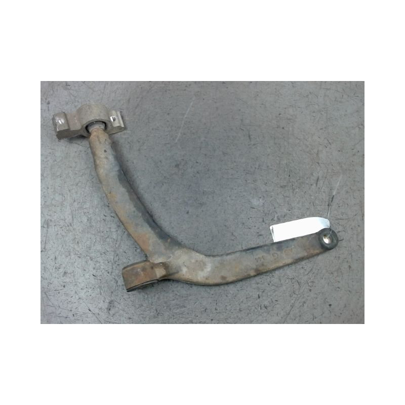 TRIANGLE INFERIEUR AVANT GAUCHE PEUGEOT 406 95-99