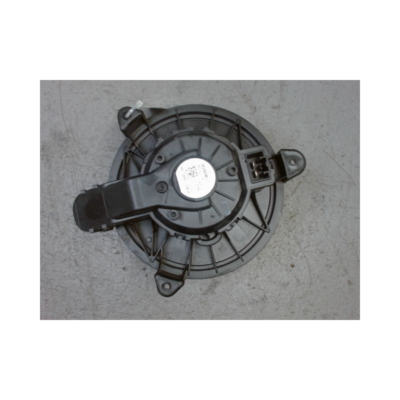 MOTEUR VENTILATEUR CHAUFFAGE FORD FIESTA