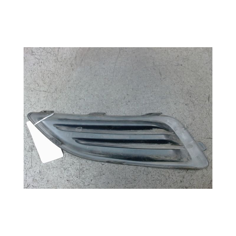 GRILLE VENTILATION PARE-CHOC AVG FORD FIESTA