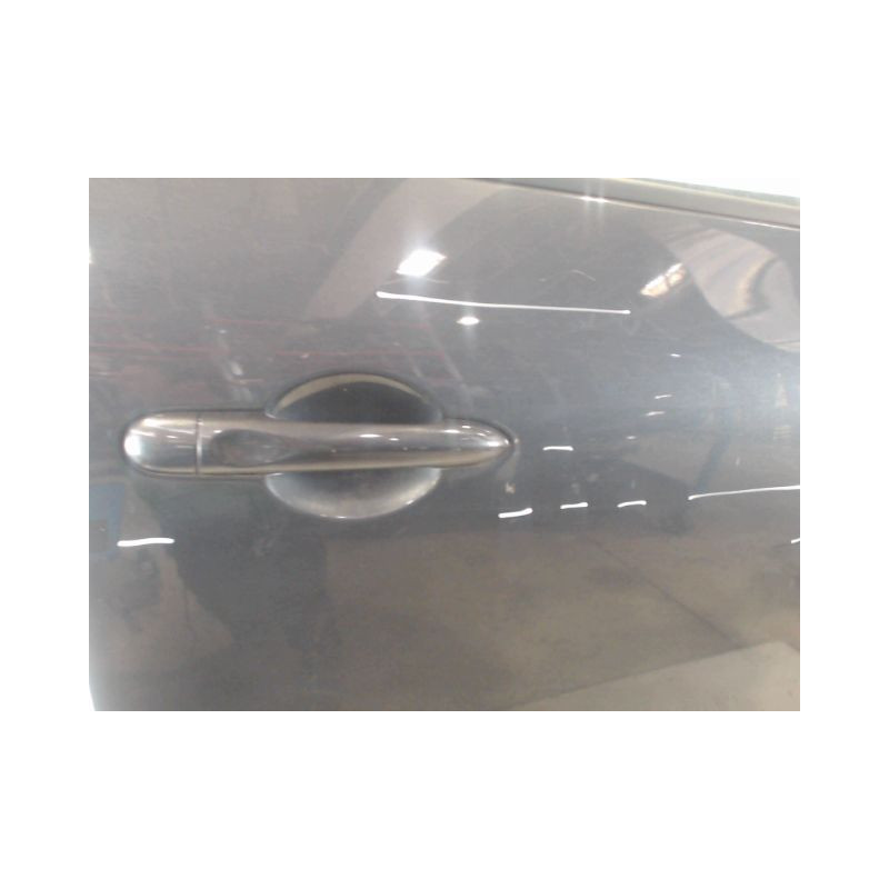 PORTE AVANT DROIT RENAULT CLIO
