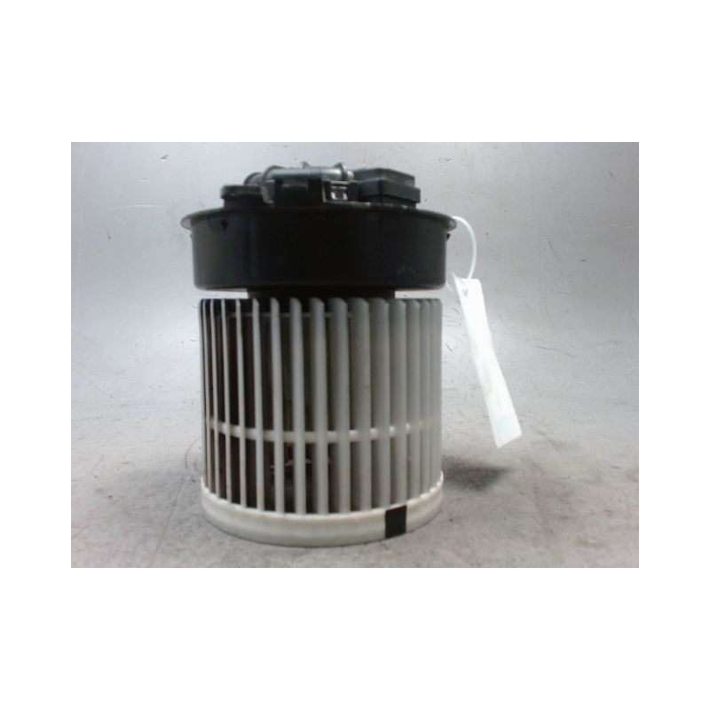 MOTEUR VENTILATEUR CHAUFFAGE SSANGYONG XLV