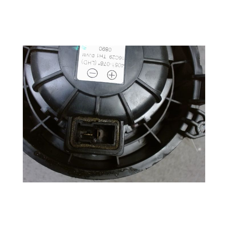 MOTEUR VENTILATEUR CHAUFFAGE SSANGYONG XLV