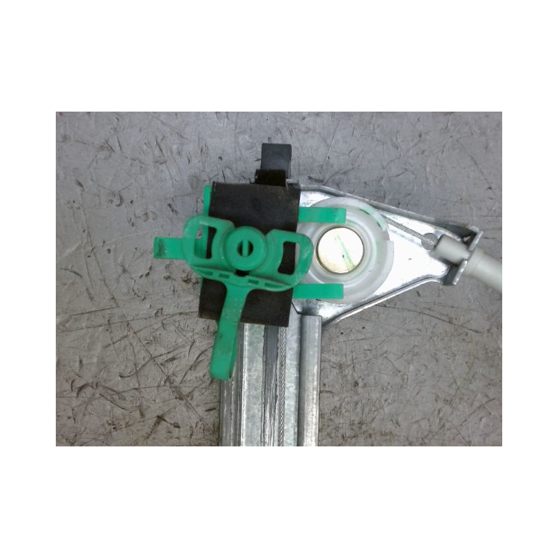 MECANISME LEVE-GLACE ARRIERE DROIT FIAT PUNTO 99-2003