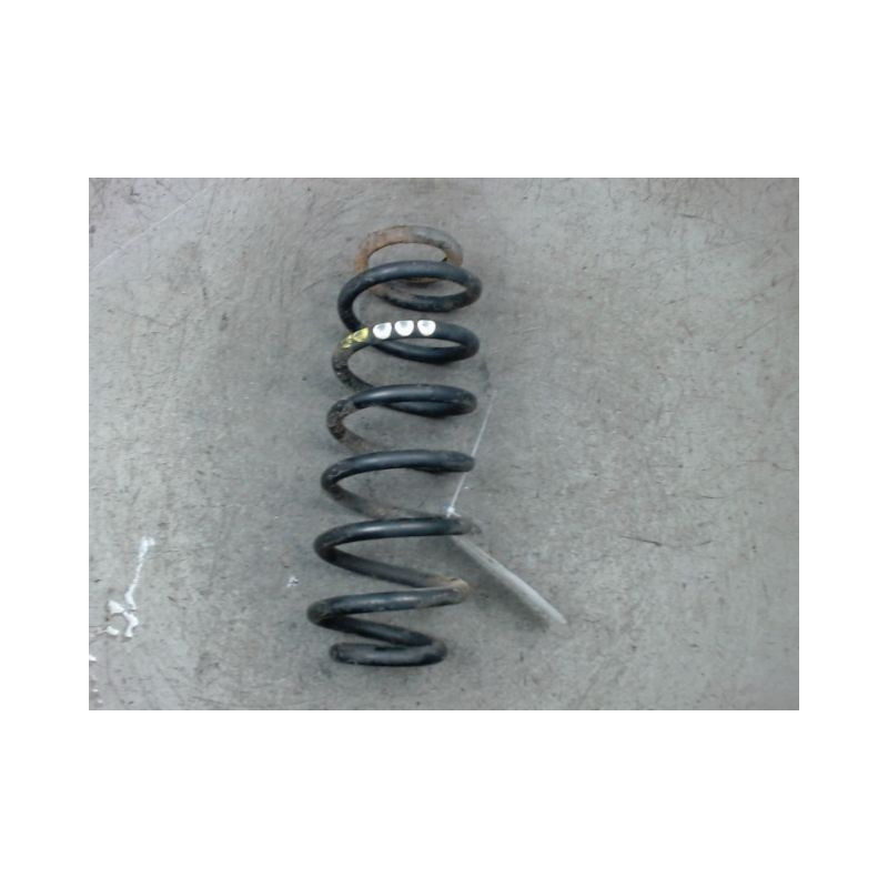 RESSORT AMORTISSEUR ARRIERE DROIT AUDI A3 2003-
