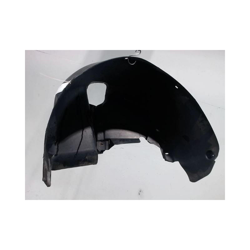 PARE-BOUE ARRIERE DROIT VOLKSWAGEN GOLF IV 98-2004