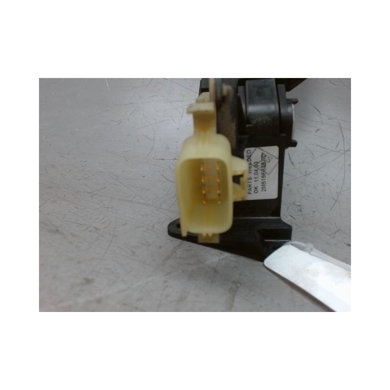 PEDALE ACCELERATEUR FORD FOCUS 98-04