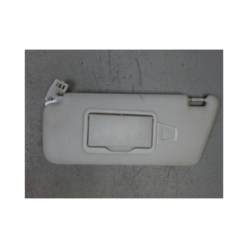 PARE-SOLEIL G MERCEDES CLASSE B 05-08