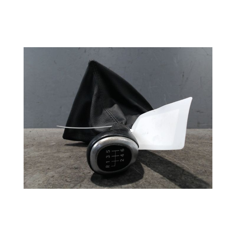 POMMEAU LEVIER VITESSES BMW SERIE 1 116 d