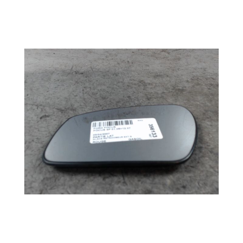 GLACE RETROVISEUR EXT G FORD FOCUS 05-07