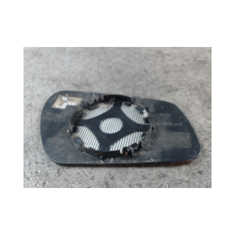 GLACE RETROVISEUR EXT G FORD FOCUS 05-07