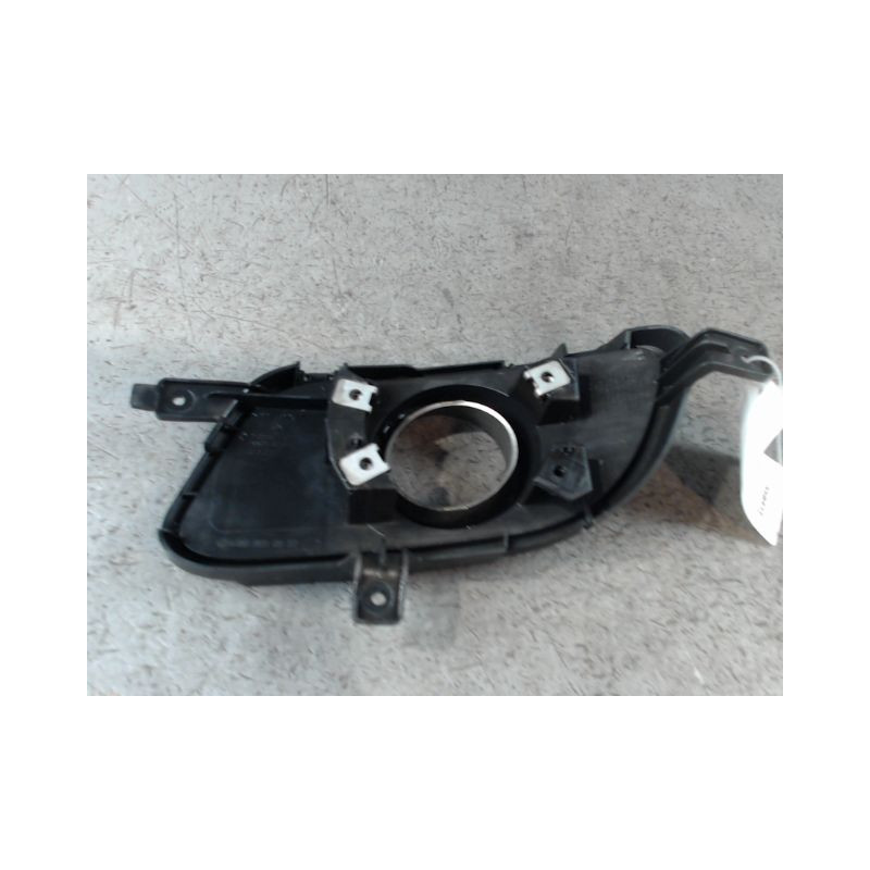OBTURATEUR PHARE ADDITIONNEL PARE-CHOC AVG MERCEDES CLASSE A 3P