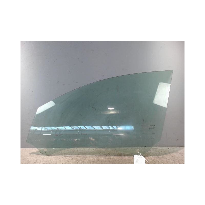 GLACE PORTE AVG RENAULT MEGANE