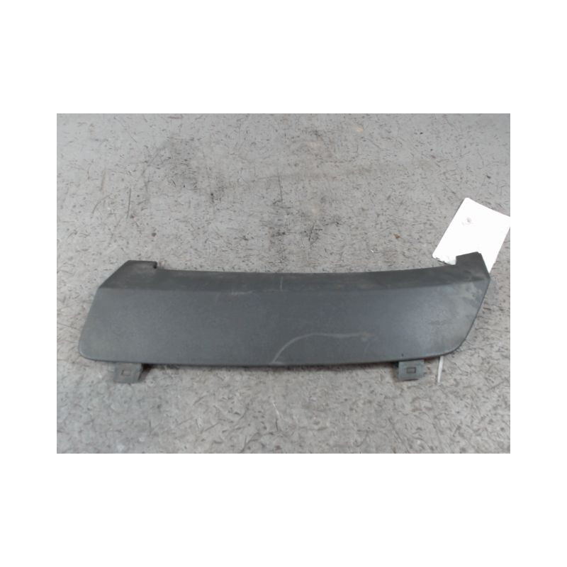 OBTURATEUR COUVRE CROCHET DE BOUCLIER AR FORD FIESTA 2005-