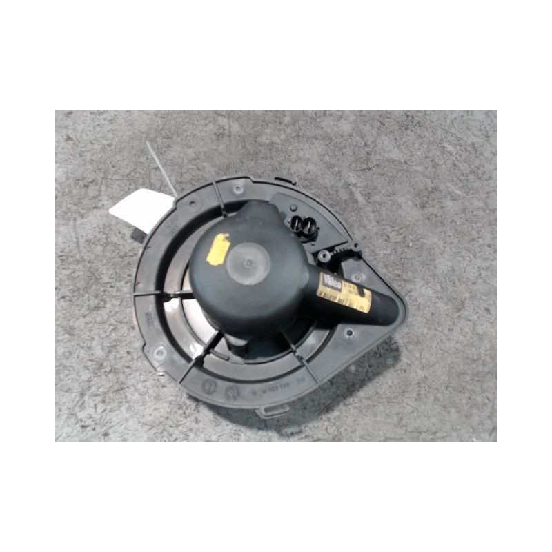 MOTEUR VENTILATEUR CHAUFFAGE AUDI COUPE 90-95