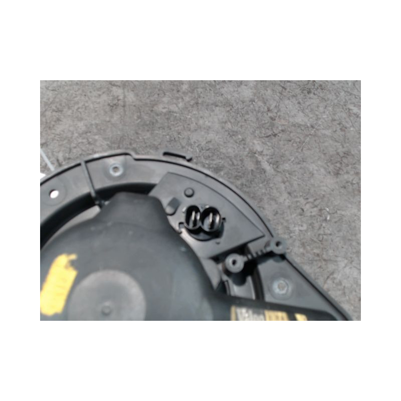 MOTEUR VENTILATEUR CHAUFFAGE AUDI COUPE 90-95