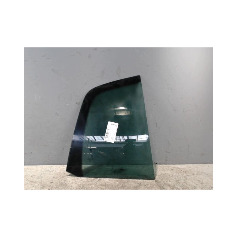 GLACE FIXE PORTE ARD VOLKSWAGEN GOLF V PLUS 2005-