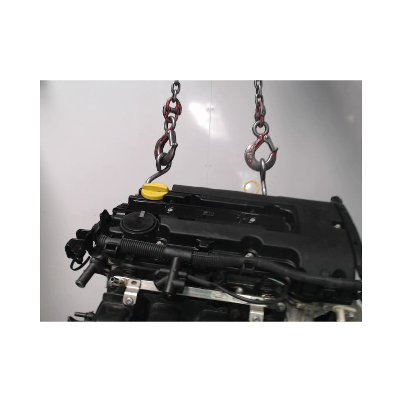 MOTEUR ESSENCE OPEL CORSA 1.4 