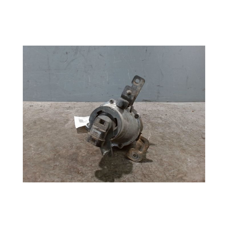 PHARE ANTIBROUILLARD AVANT DROIT KIA RIO 2005-