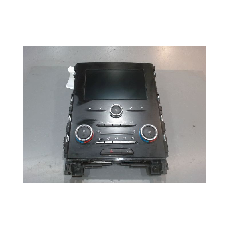 ECRAN GPS RENAULT MEGANE