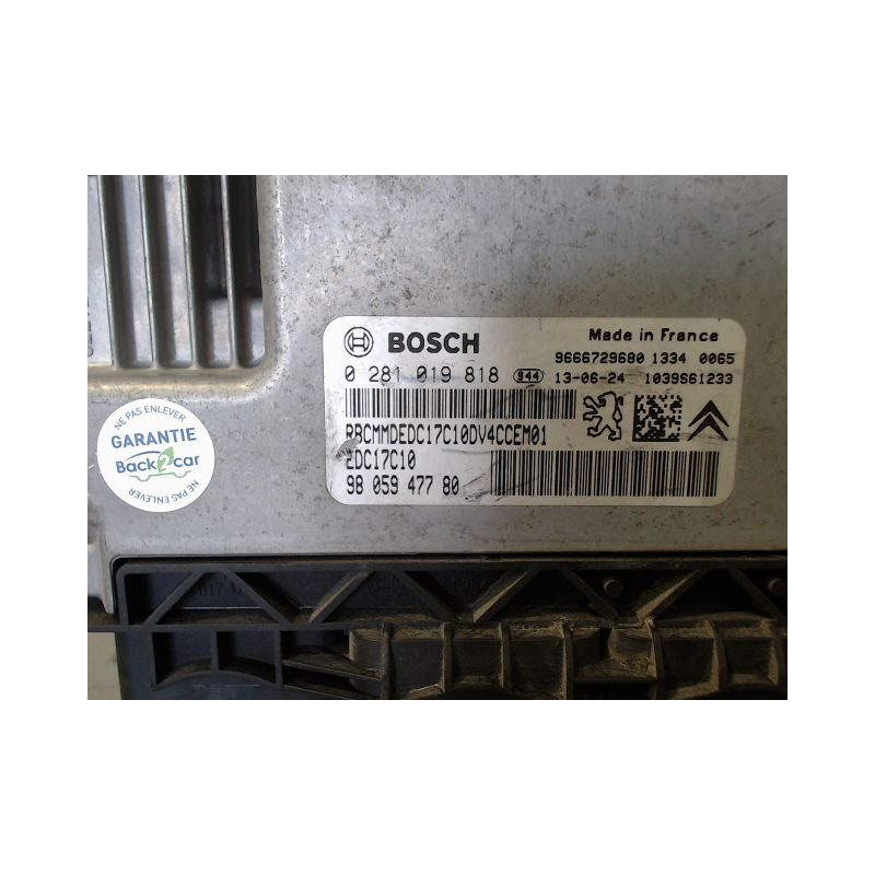 CALCULATEUR MOTEUR PEUGEOT 207