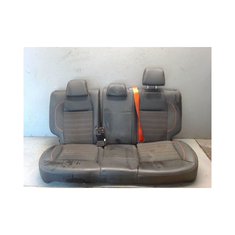 KIT BANQUETTE ARRIERE COMPLETE PEUGEOT 208