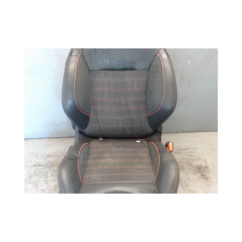 SIEGE AVANT DROIT PEUGEOT 208