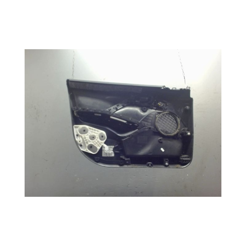 GARNITURE PORTE AVANT DROIT PEUGEOT 208