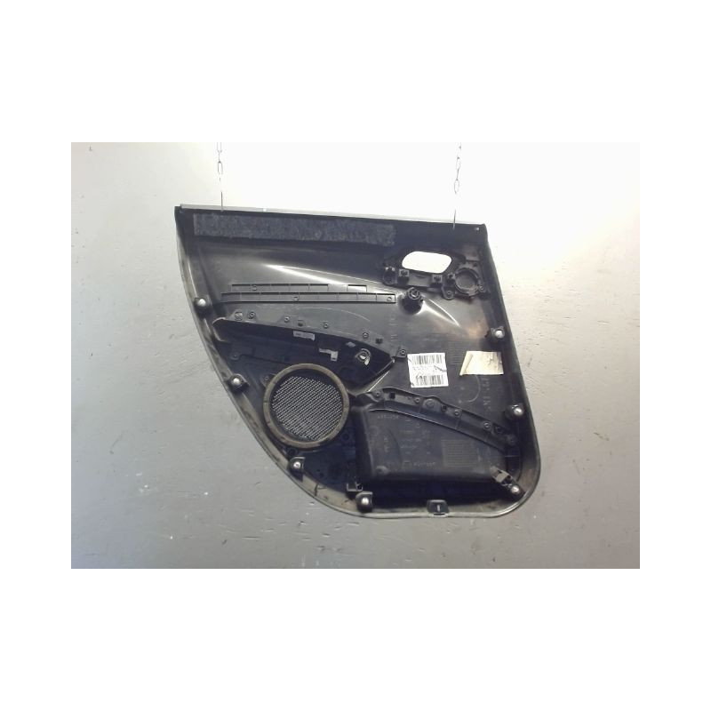 GARNITURE PORTE ARRIERE DROIT PEUGEOT 208