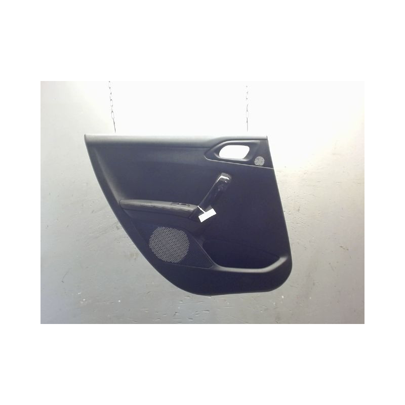 GARNITURE PORTE ARRIERE GAUCHE PEUGEOT 208