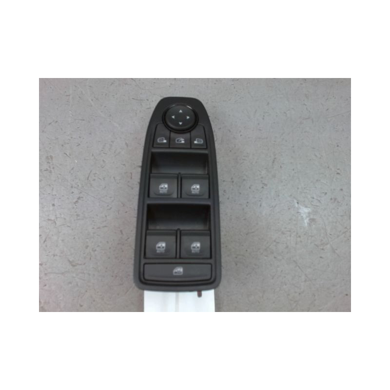 COMMANDE LEVE-GLACE PORTE AVG DACIA DUSTER BREAK Phase 2 2013-...