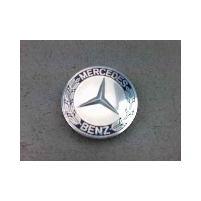 ENJOLIVEUR DE ROUE MERCEDES CLASSE B 2008-