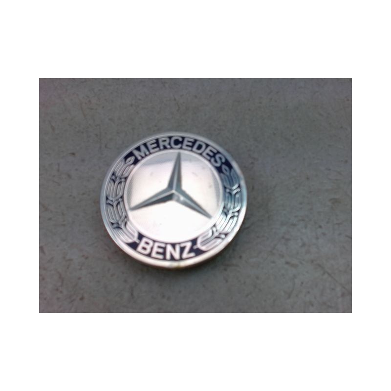 ENJOLIVEUR DE ROUE MERCEDES CLASSE B 2008-