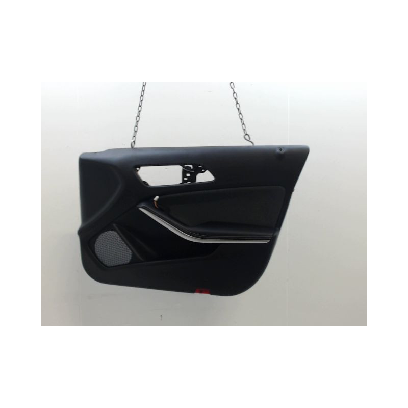 GARNITURE PORTE AVANT DROIT MERCEDES CLASSE A 2004-