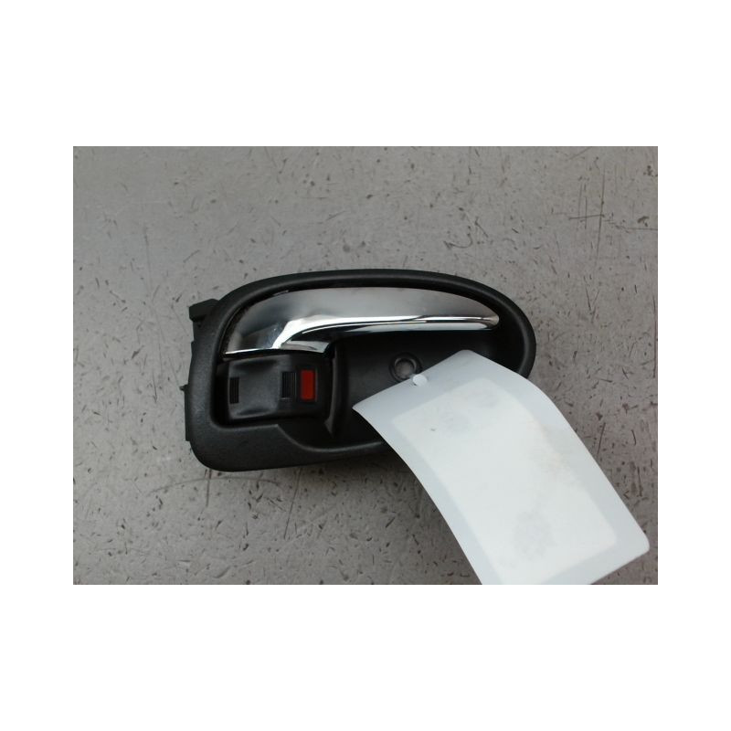 POIGNEE INTERIEURE PORTE AVANT DROIT TOYOTA YARIS II Phase 2 2009-2011