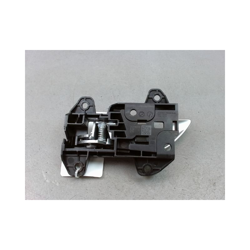 POIGNEE INTERIEURE PORTE AVANT DROIT HYUNDAI TUCSON -04