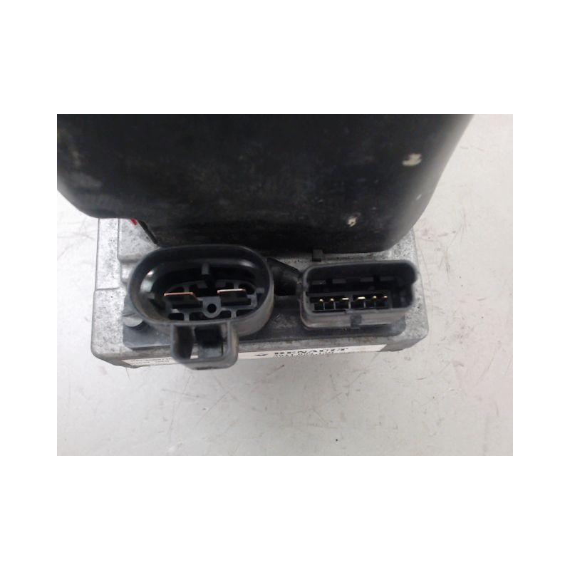 POMPE DIRECTION ASSISTEE RENAULT LAGUNA