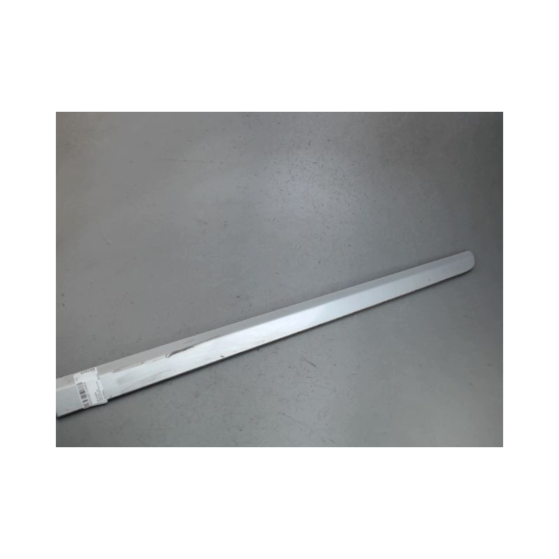 PROTECTION PORTE AVANT DROIT MERCEDES CLASSE B