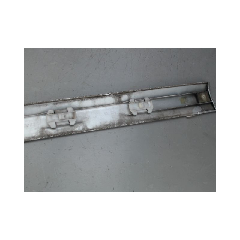PROTECTION PORTE AVANT DROIT MERCEDES CLASSE B