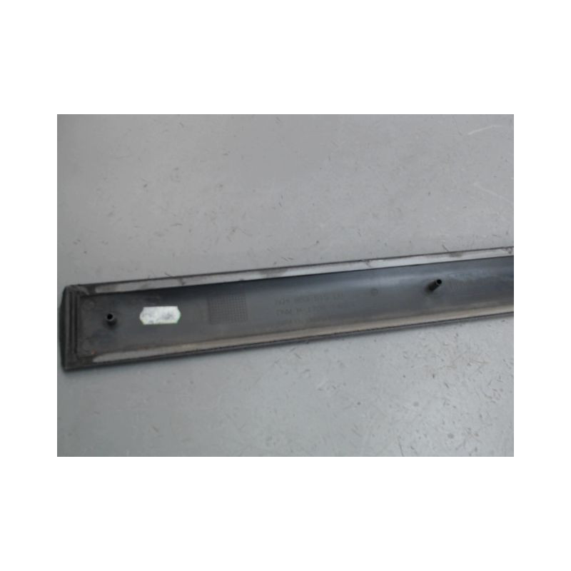 PROTECTION PORTE AVANT GAUCHE VOLKSWAGEN POLO