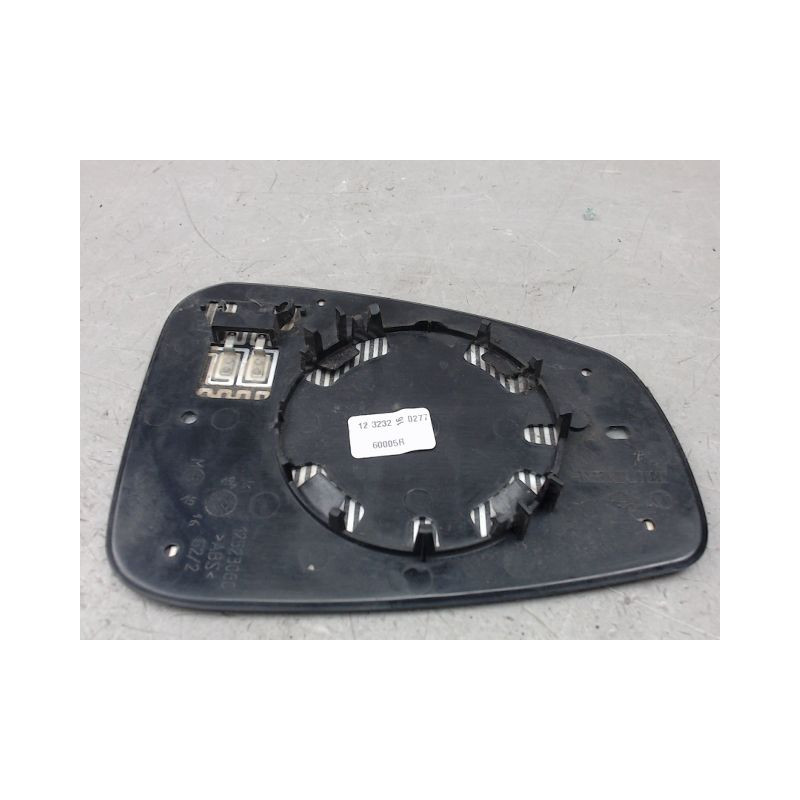 GLACE RETROVISEUR EXT G RENAULT MEGANE