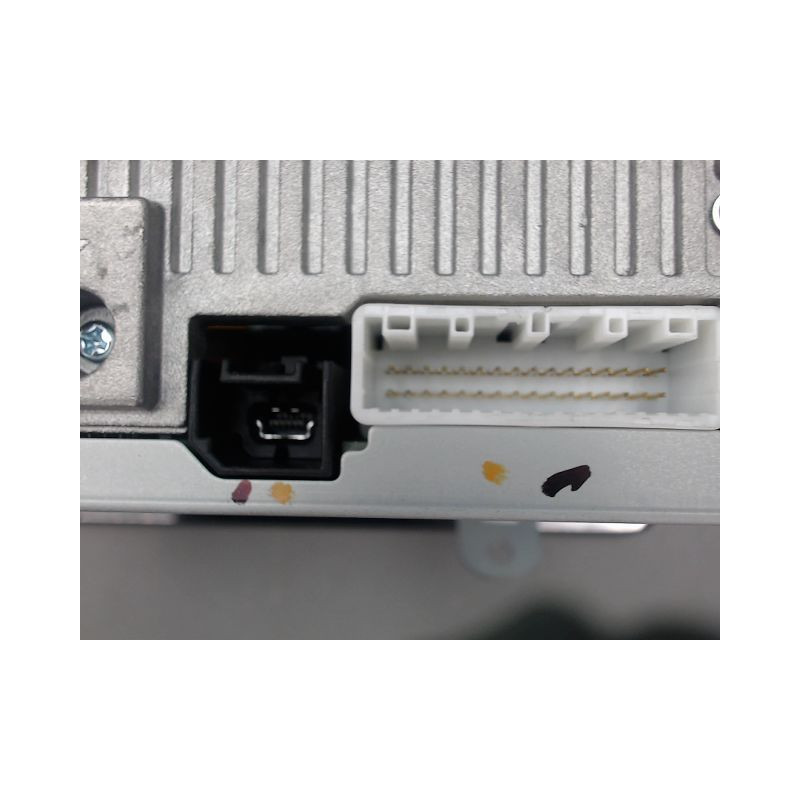 ECRAN GPS DACIA DUSTER