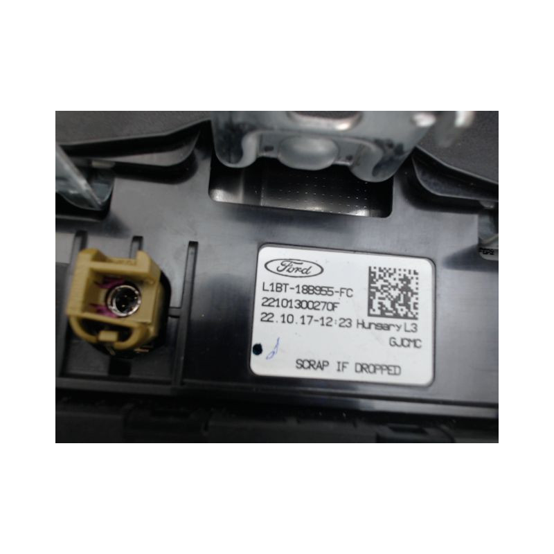 ECRAN GPS FORD FIESTA