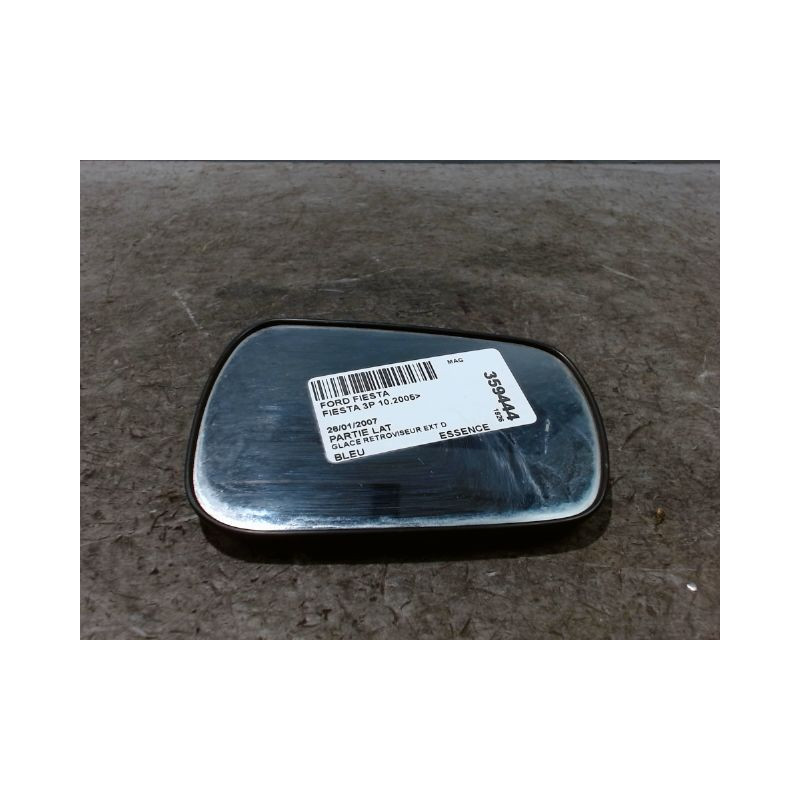 GLACE RETROVISEUR EXT D FORD FIESTA 2005-