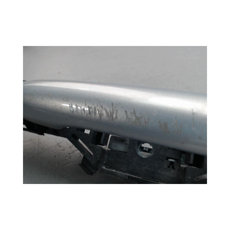 POIGNEE EXTERIEURE PORTE AVANT GAUCHE RENAULT MEGANE
