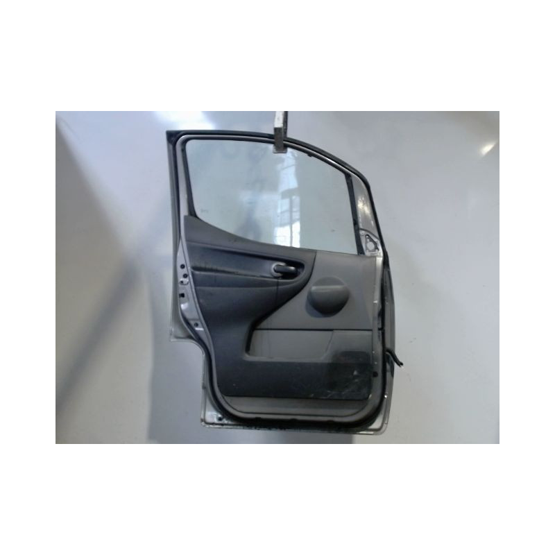PORTE AVANT GAUCHE NISSAN NV200