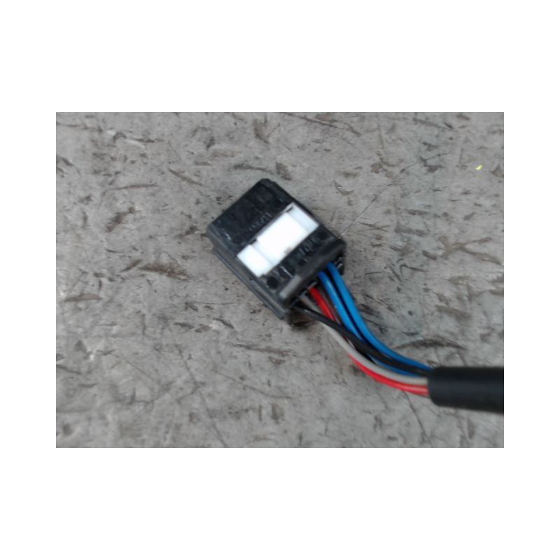 RETROVISEUR EXTERIEUR ELECTRIQUE GAUCHE RENAULT CLIO IV
