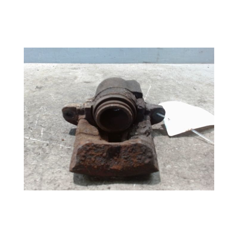 ETRIER DE FREIN AVANT DROIT RENAULT CLIO II PH.2 01-06