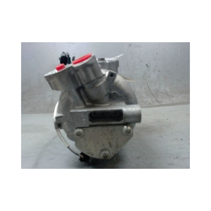 COMPRESSEUR AIR CONDITIONNE RENAULT CLIO